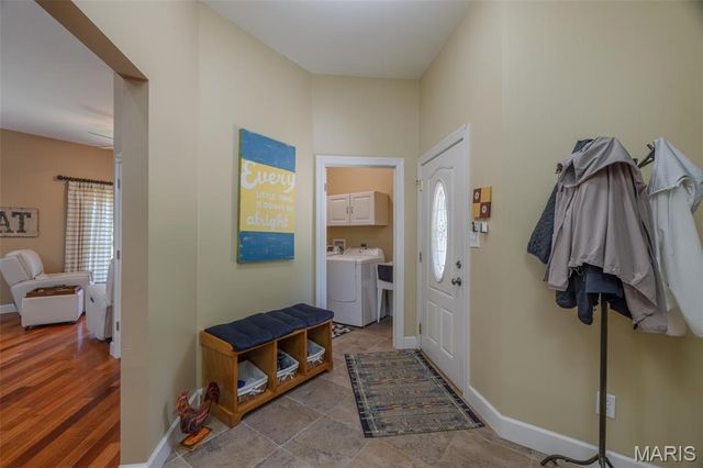 3840 Rooster Ridge Lane, Defiance, MO 63341