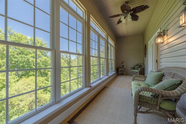 3840 Rooster Ridge Lane, Defiance, MO 63341