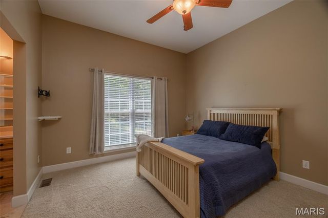 3840 Rooster Ridge Lane, Defiance, MO 63341