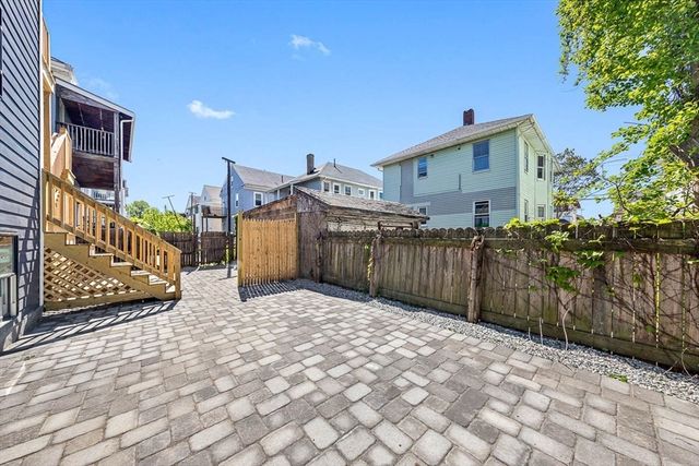 70-72 Stanley Ave. 1, Medford, MA 02155