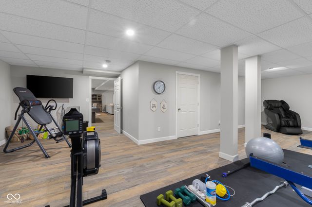 2561 Apple Blossom Lane, Columbus, IN 47201