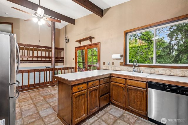 23908 SE 168 Street, Issaquah, WA 98027