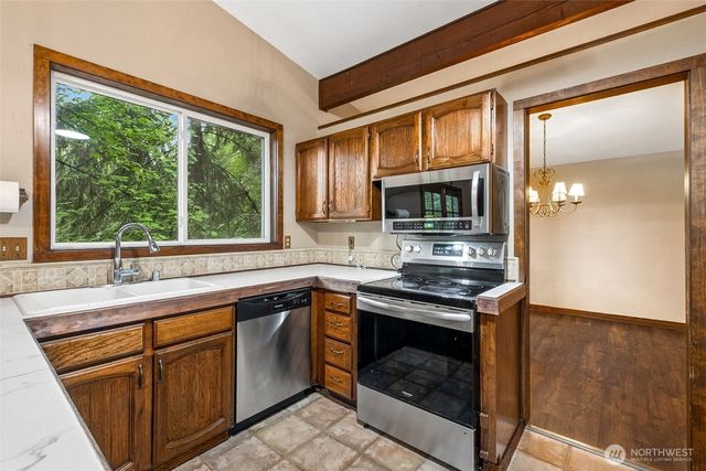 23908 SE 168 Street, Issaquah, WA 98027