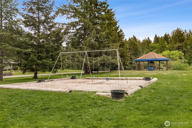 23908 SE 168 Street, Issaquah, WA 98027