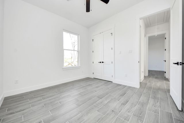 316 E Oakdale Street, Dayton, TX 77535