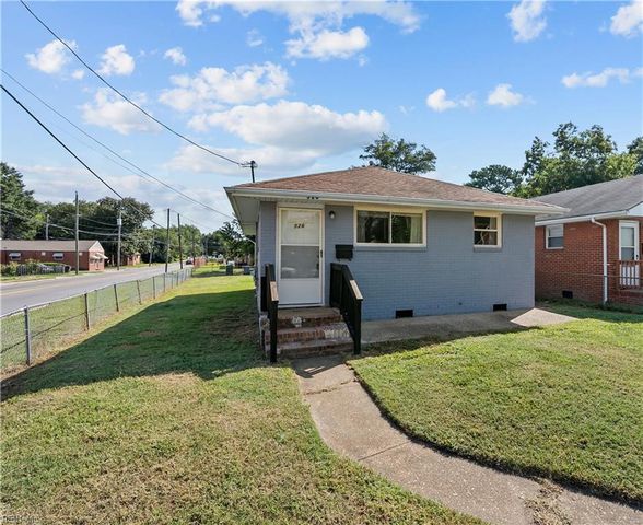 526 Powhatan PW, Hampton, VA 23661