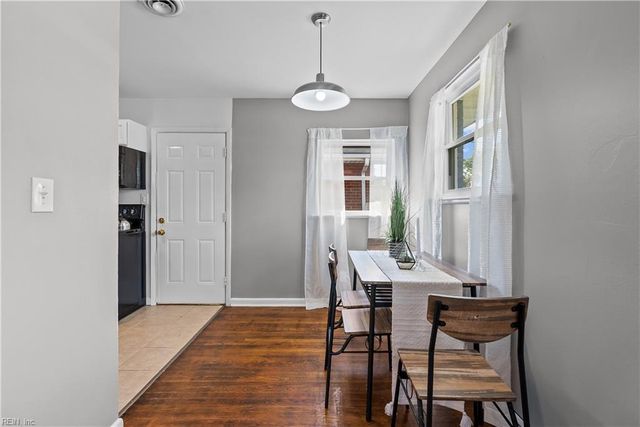 526 Powhatan PW, Hampton, VA 23661