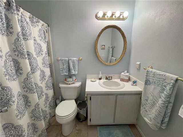 3358 Royal Canadian TRCE 3, Fort Myers, FL 33907