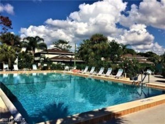 3358 Royal Canadian TRCE 3, Fort Myers, FL 33907