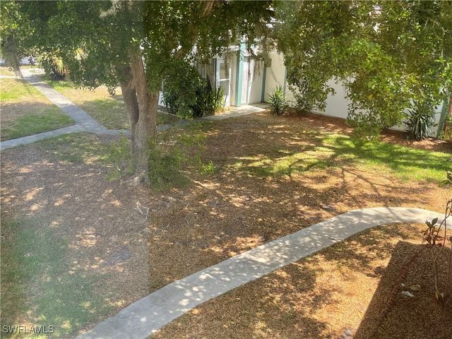 3358 Royal Canadian TRCE 3, Fort Myers, FL 33907