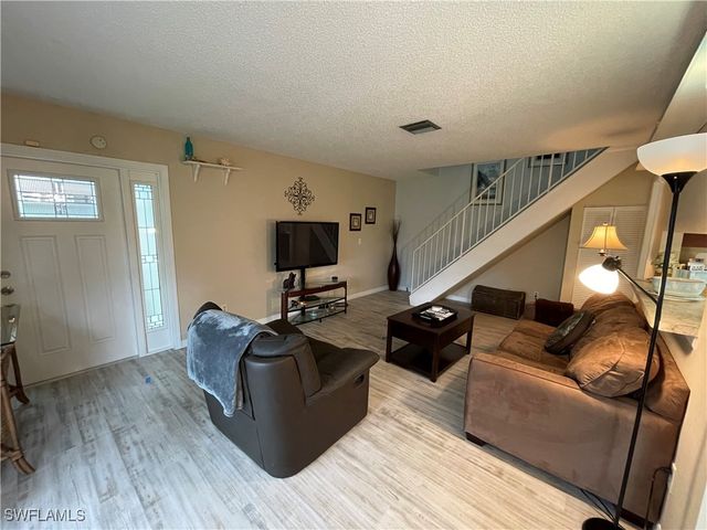 3358 Royal Canadian TRCE 3, Fort Myers, FL 33907