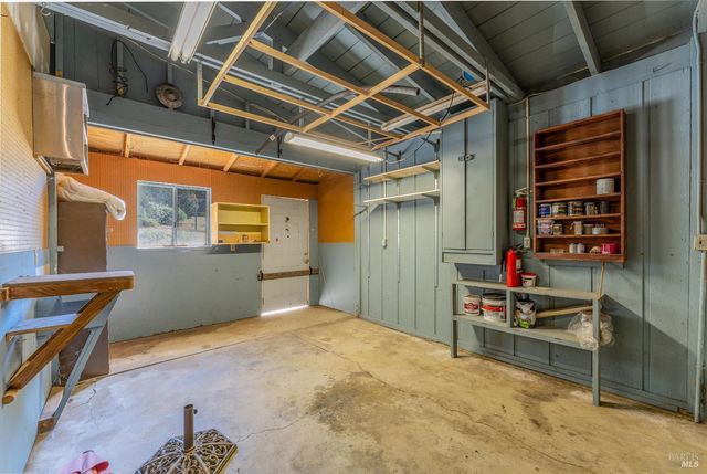 3651 Ridgewood Rd, Willits, CA 95490