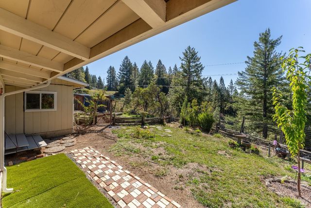 3651 Ridgewood Rd, Willits, CA 95490