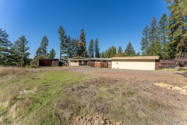 3651 Ridgewood Rd, Willits, CA 95490