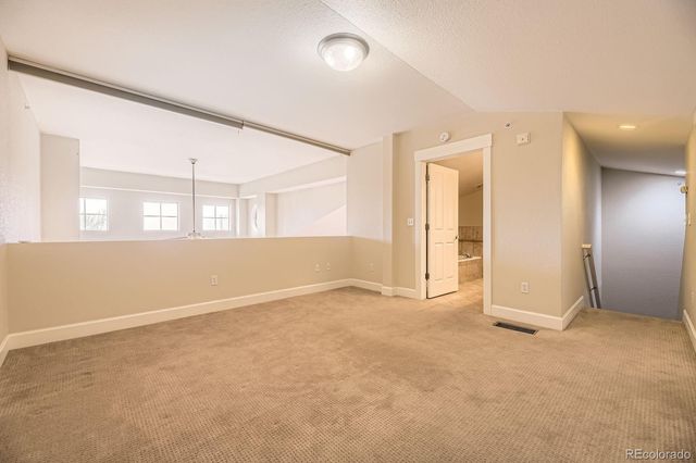 1699 N Downing Street 404, Denver, CO 80218
