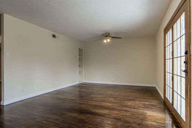 6429 Louise Place NE, Albuquerque, NM 87109