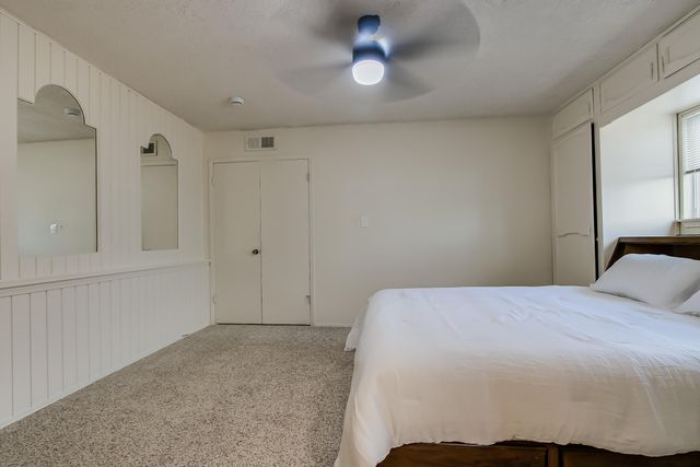 6429 Louise Place NE, Albuquerque, NM 87109