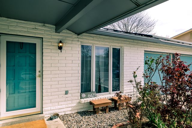 6429 Louise Place NE, Albuquerque, NM 87109