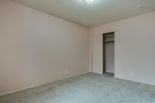 6429 Louise Place NE, Albuquerque, NM 87109