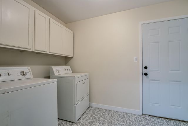 6429 Louise Place NE, Albuquerque, NM 87109