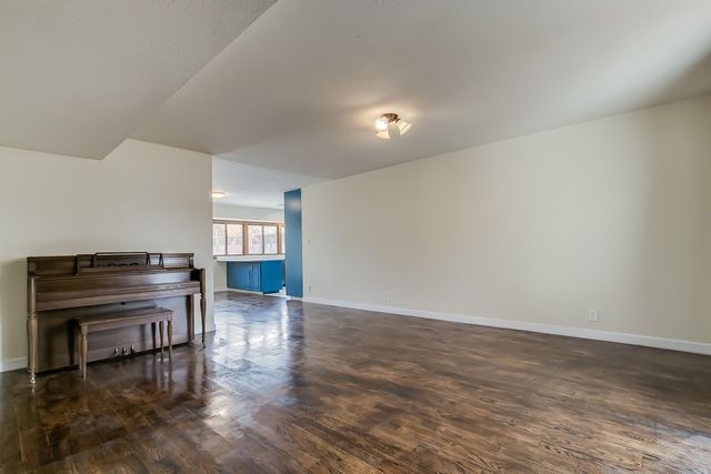 6429 Louise Place NE, Albuquerque, NM 87109