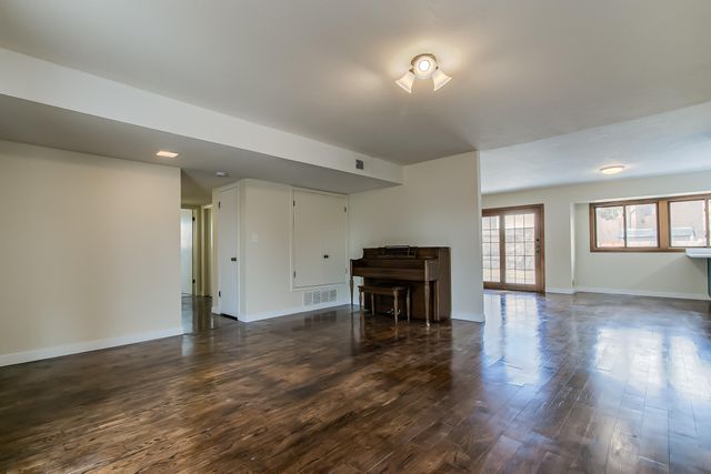 6429 Louise Place NE, Albuquerque, NM 87109