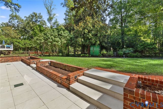 505 W Drive Cir, Henrico, VA 23229