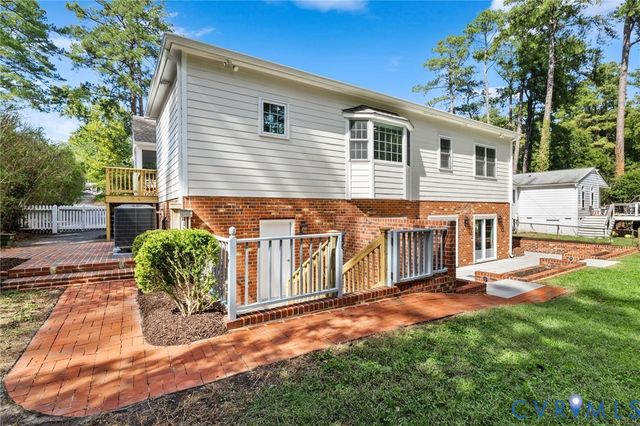 505 W Drive Cir, Henrico, VA 23229