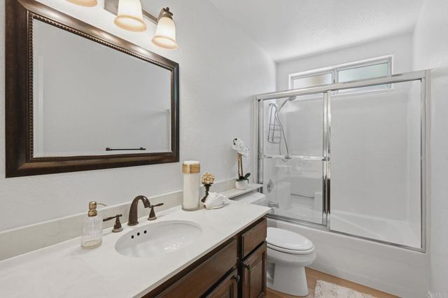 5217 Alamosa Park Drive, Oceanside, CA 92057