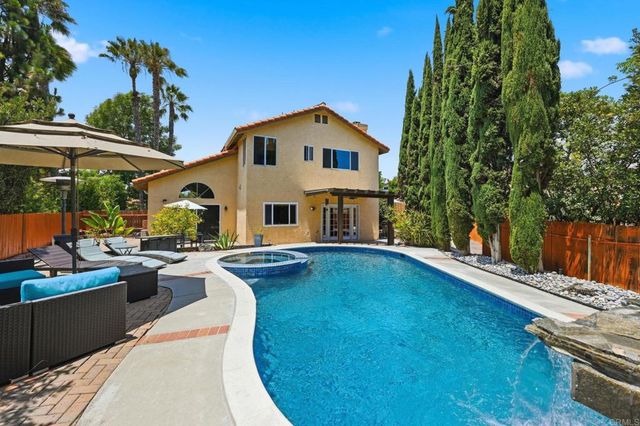 5217 Alamosa Park Drive, Oceanside, CA 92057