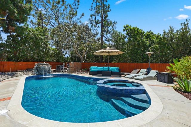 5217 Alamosa Park Drive, Oceanside, CA 92057
