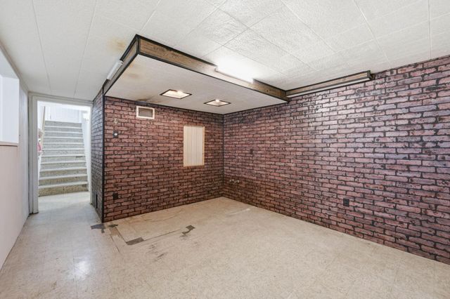 2528 S Exchange Pl, Wichita, KS 67217