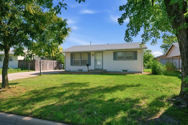 2528 S Exchange Pl, Wichita, KS 67217