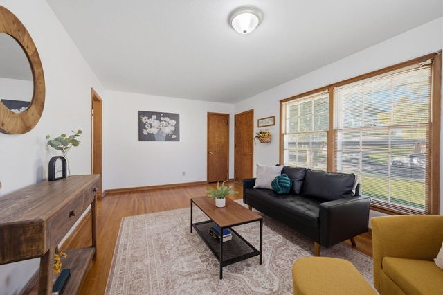 2528 S Exchange Pl, Wichita, KS 67217