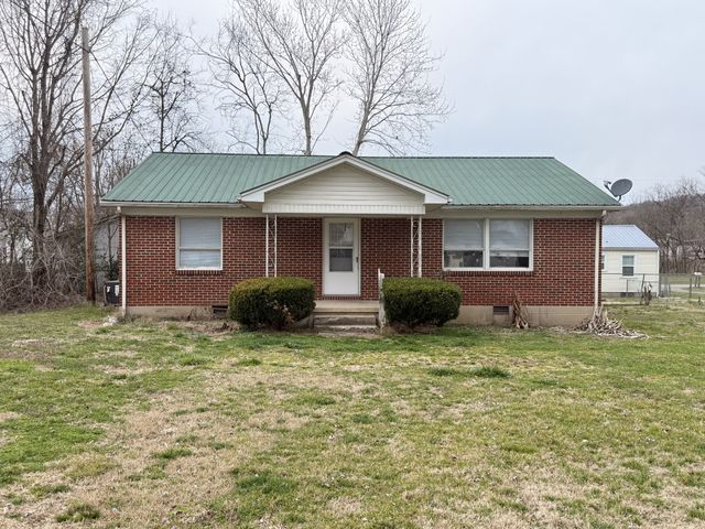 109 McBroom St, Woodbury, TN 37190