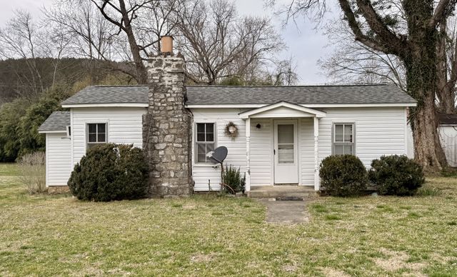 109 McBroom St, Woodbury, TN 37190