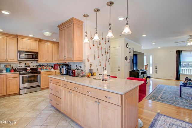 249 Panorama Drive, Marion, VA 24354