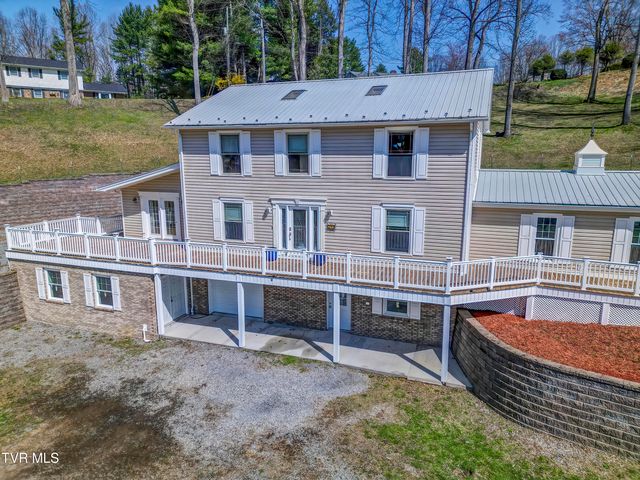 249 Panorama Drive, Marion, VA 24354