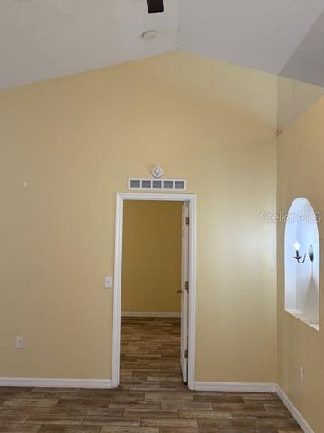 8004 E SETTLERS CREEK LANE, Lakeland, FL 33810