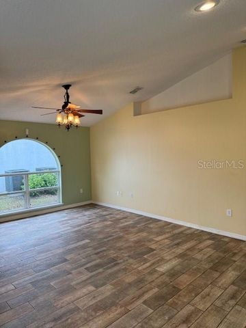 8004 E SETTLERS CREEK LANE, Lakeland, FL 33810