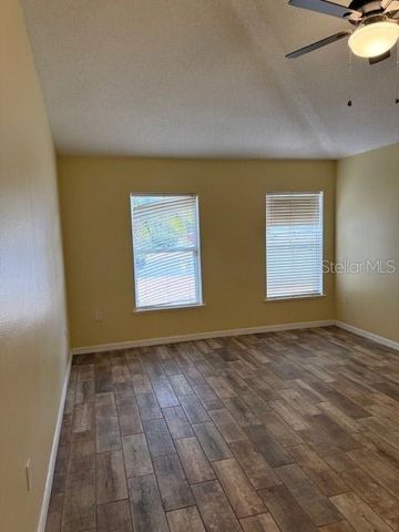 8004 E SETTLERS CREEK LANE, Lakeland, FL 33810