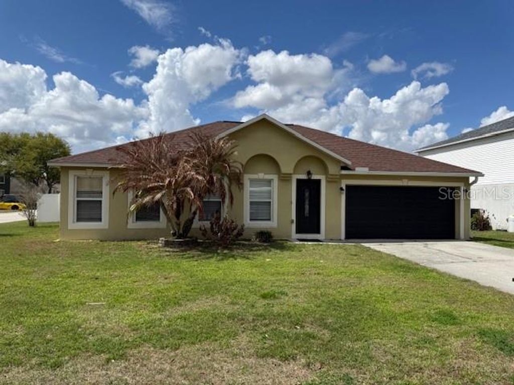 8004 E SETTLERS CREEK LANE, Lakeland, FL 33810
