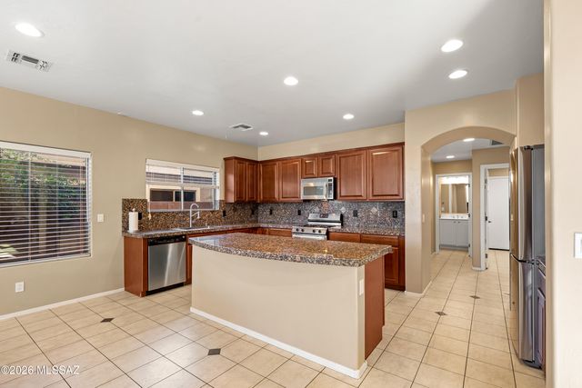 2730 E Scenic Overlook Place, Tucson, AZ 85739