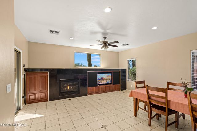 2730 E Scenic Overlook Place, Tucson, AZ 85739