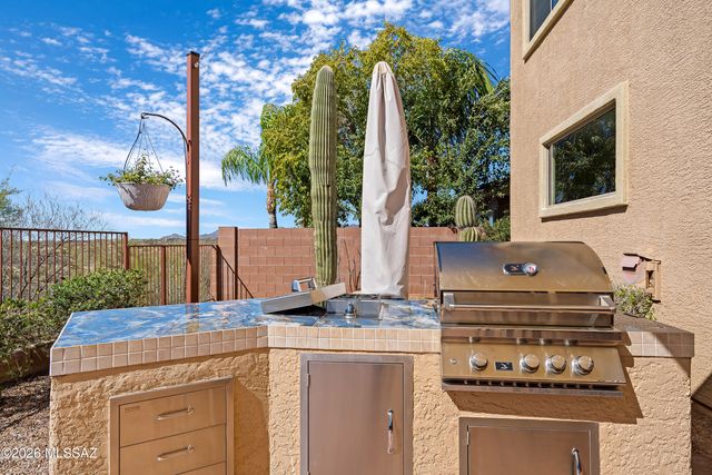 2730 E Scenic Overlook Place, Tucson, AZ 85739