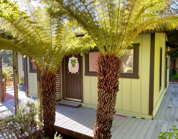 507 La Honda Drive, Aptos, CA 95003