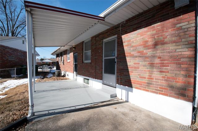 9448 Ardmore Drive, Bellefontaine Nghbrs, MO 63137