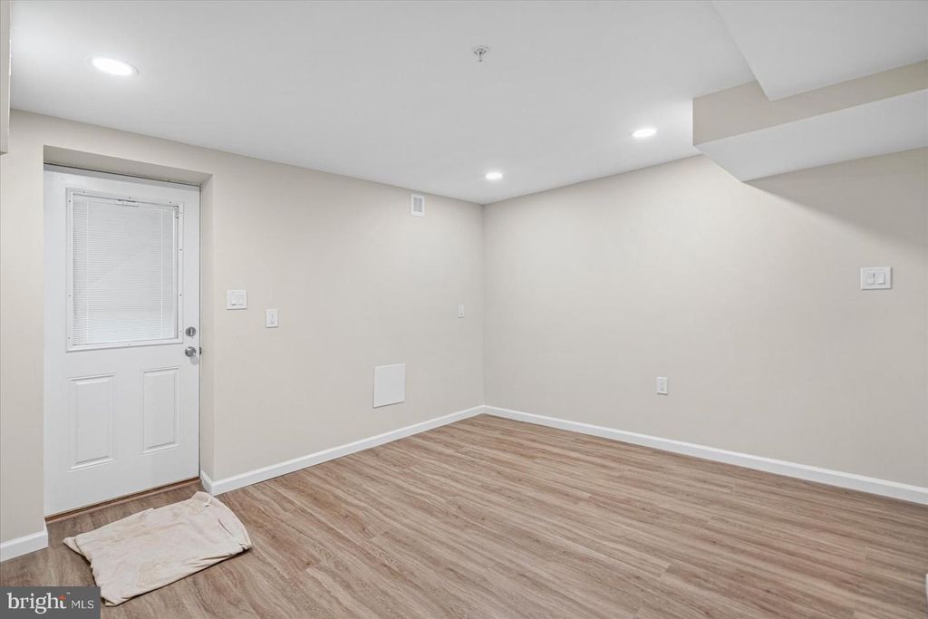 Image 28 of property listing at 2056 BROWN RD, Finksburg, MD 21048