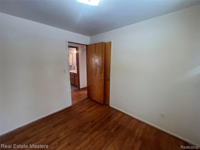 4291 Parker Road, Fort Gratiot Charter Township, MI 48059