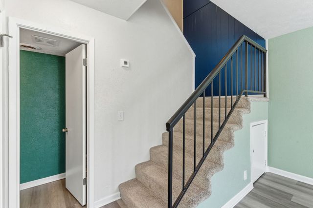 810 Bellevue Rd Apt 214, Nashville, TN 37221